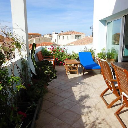 White - San Pantaleo Appartement Buitenkant foto