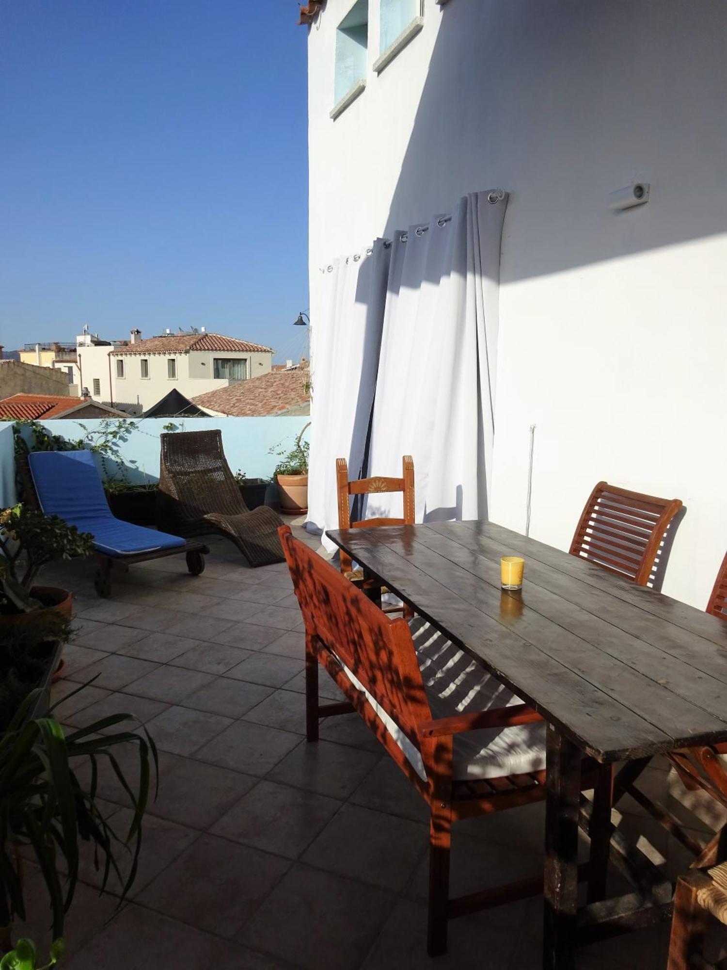 White - San Pantaleo Appartement Buitenkant foto