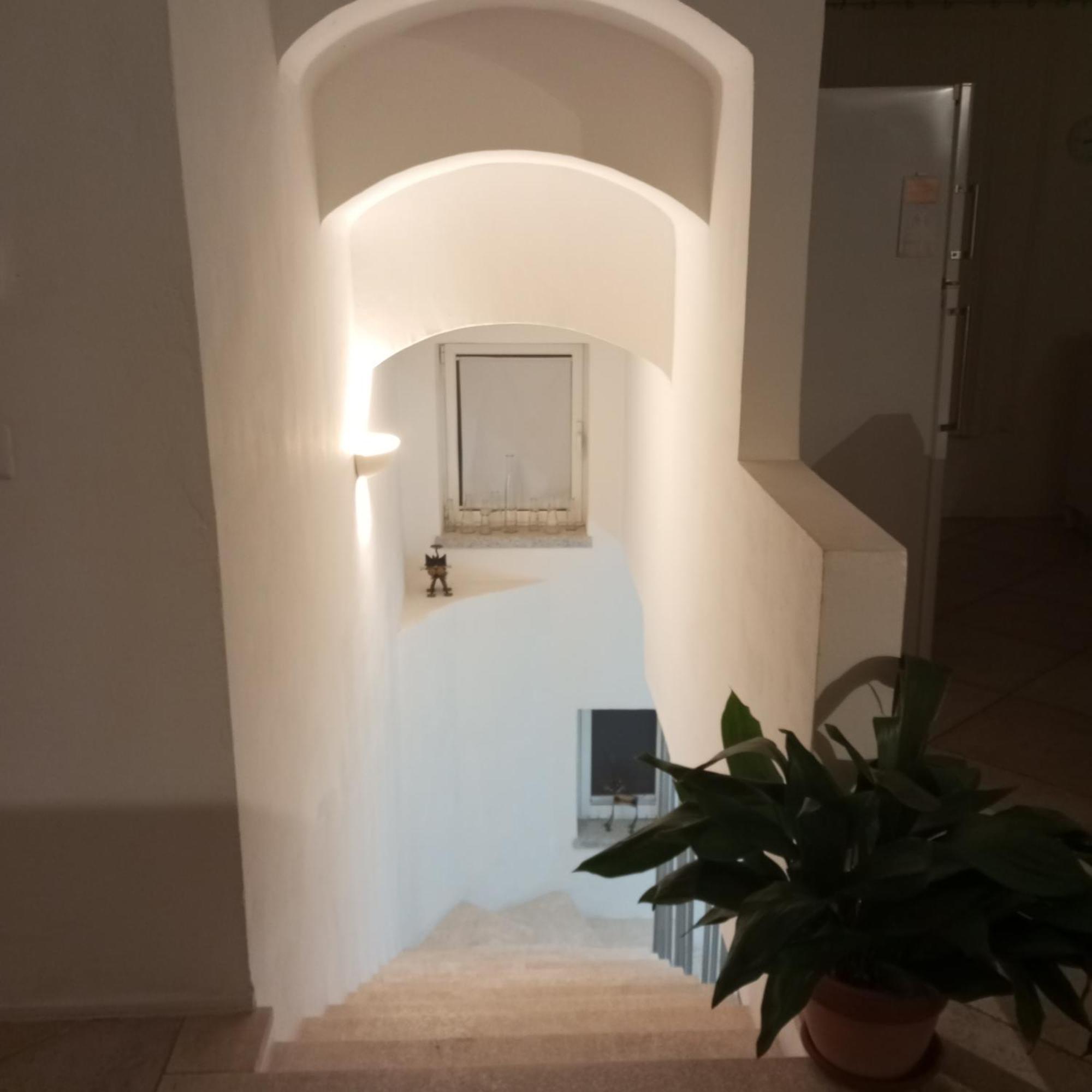 White - San Pantaleo Appartement Buitenkant foto